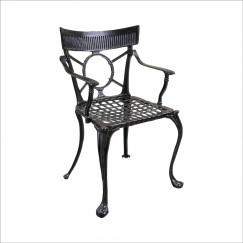 Döküm Masa ve Sandalyeler